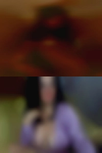 Quakertown threesome partners milf hang with huge cocks out.